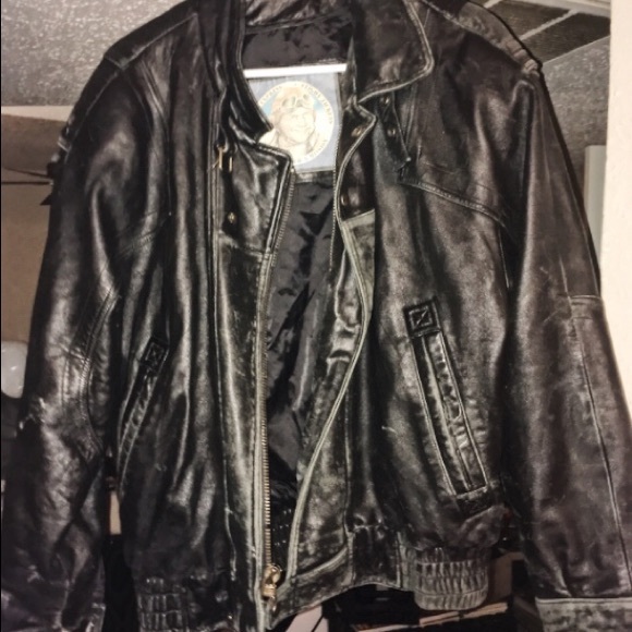 Durkee’s Leather Flight Jacket - Picture 2 of 3